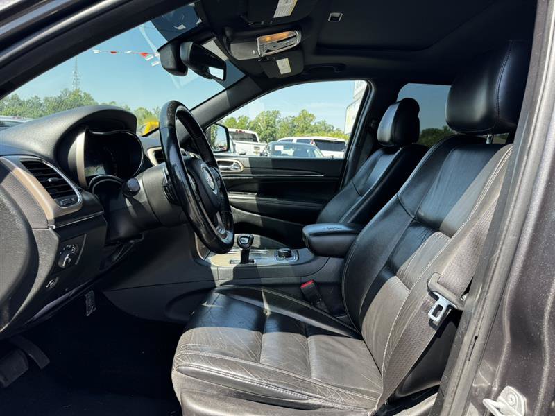 Used 2015 Jeep Grand Cherokee Limited AWD/4WD image 23