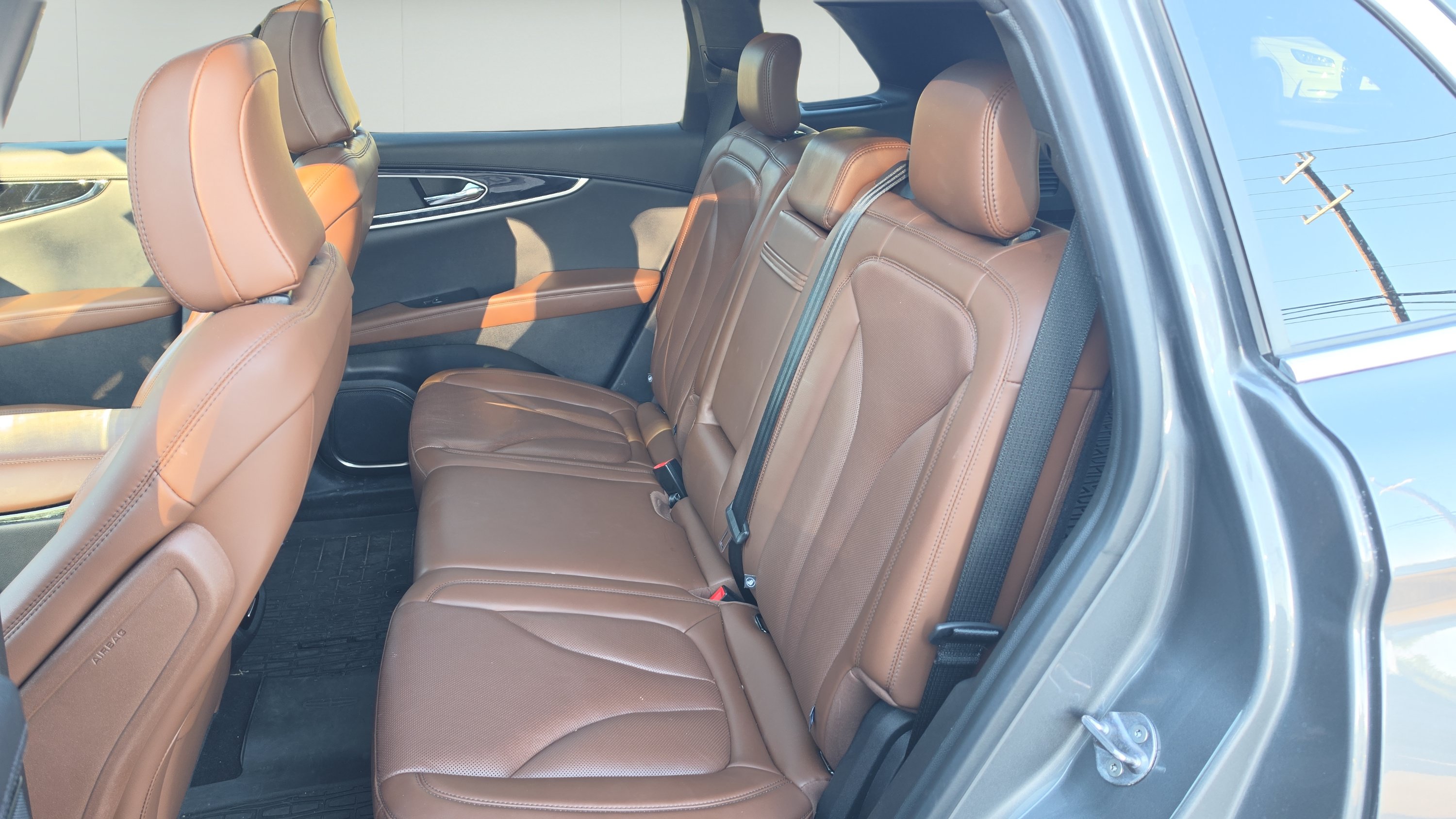 Used 2023 Lincoln Nautilus Reserve w/ Monochromatic Package AWD/4WD image 21
