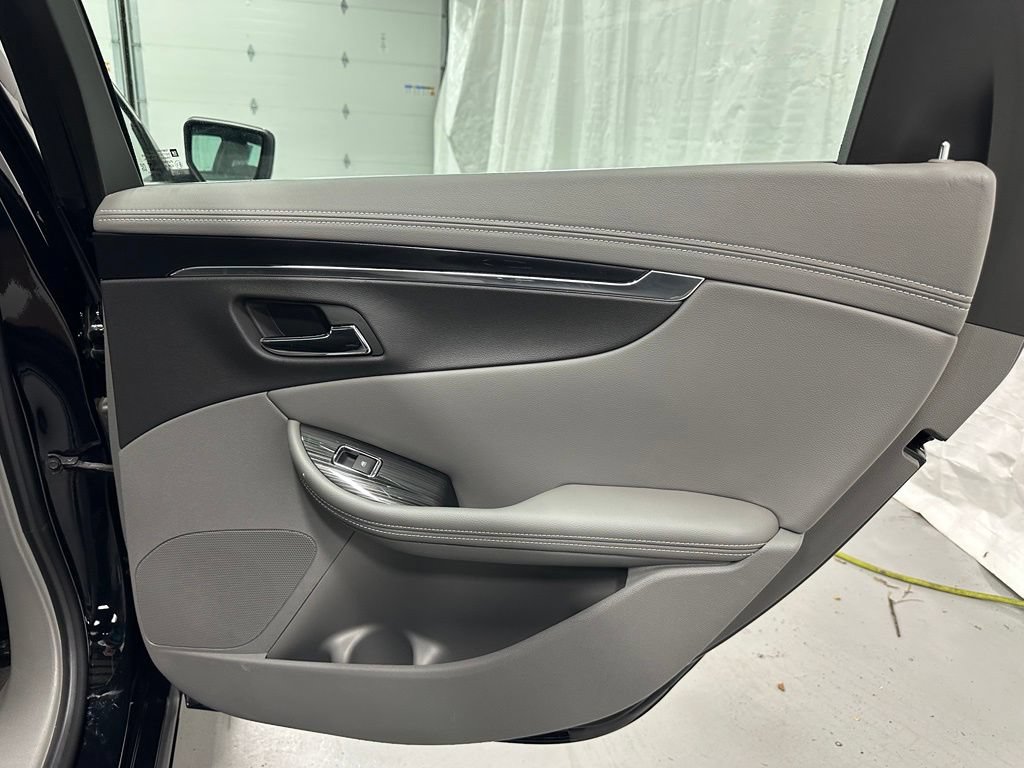 Used 2019 Chevrolet Impala LS FWD image 44