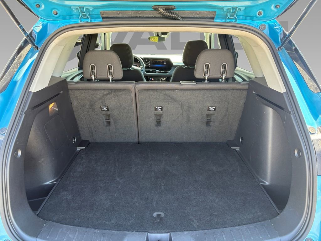 Used 2025 Chevrolet TrailBlazer LT image 19