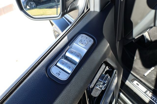 Used 2023 Mercedes-Benz G 550 image 27