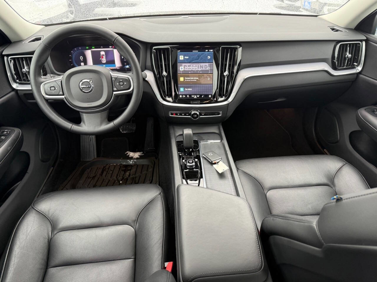 Used 2025 Volvo S60 B5 Core image 15