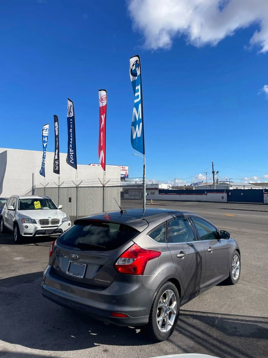 Used 2012 Ford Focus Titanium image 4