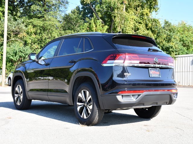New 2026 Volkswagen Atlas Cross Sport SE image 5