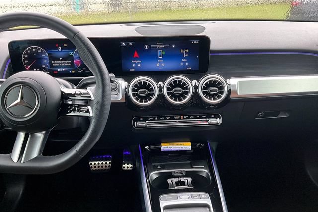 Used 2025 Mercedes-Benz GLB 250 image 6