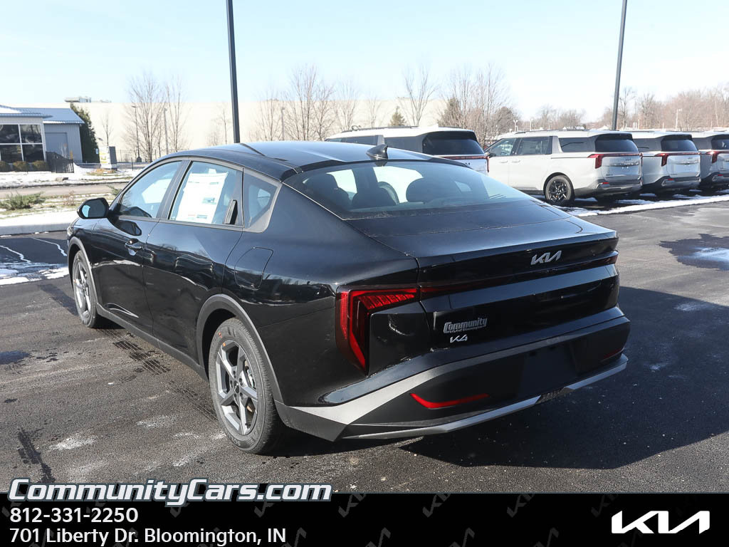 New 2025 Kia K4 LXS image 5