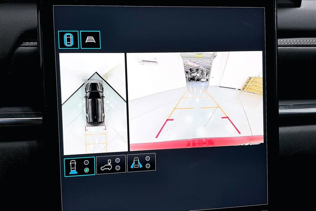 New 2026 GMC Terrain Elevation w/ Technology Package II image 16