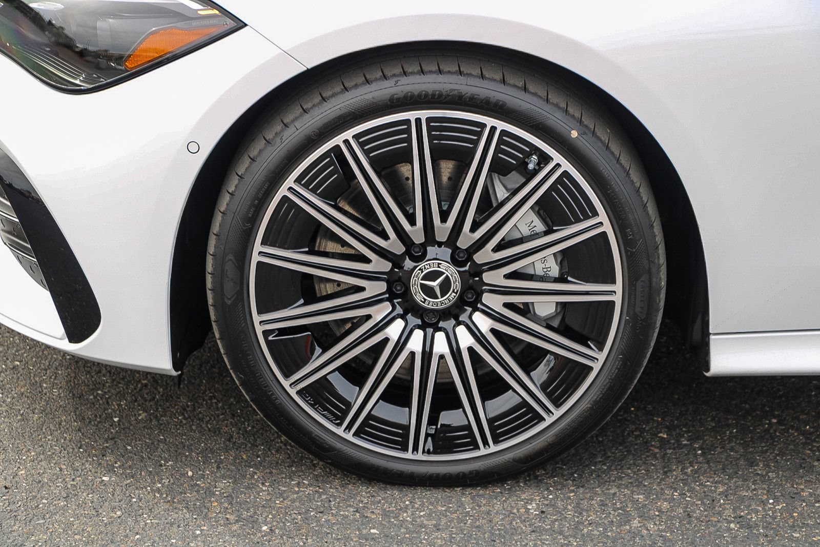 New 2026 Mercedes-Benz CLE 450 4MATIC Cabriolet image 9