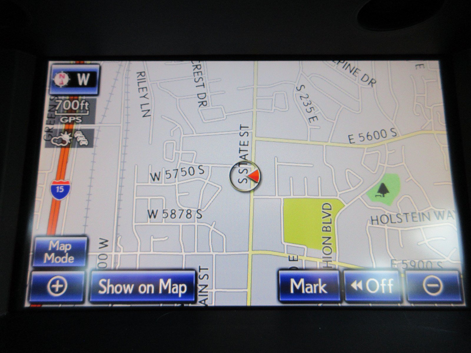 Used 2013 Lexus ES 300h w/ Luxury Pkg FWD image 39
