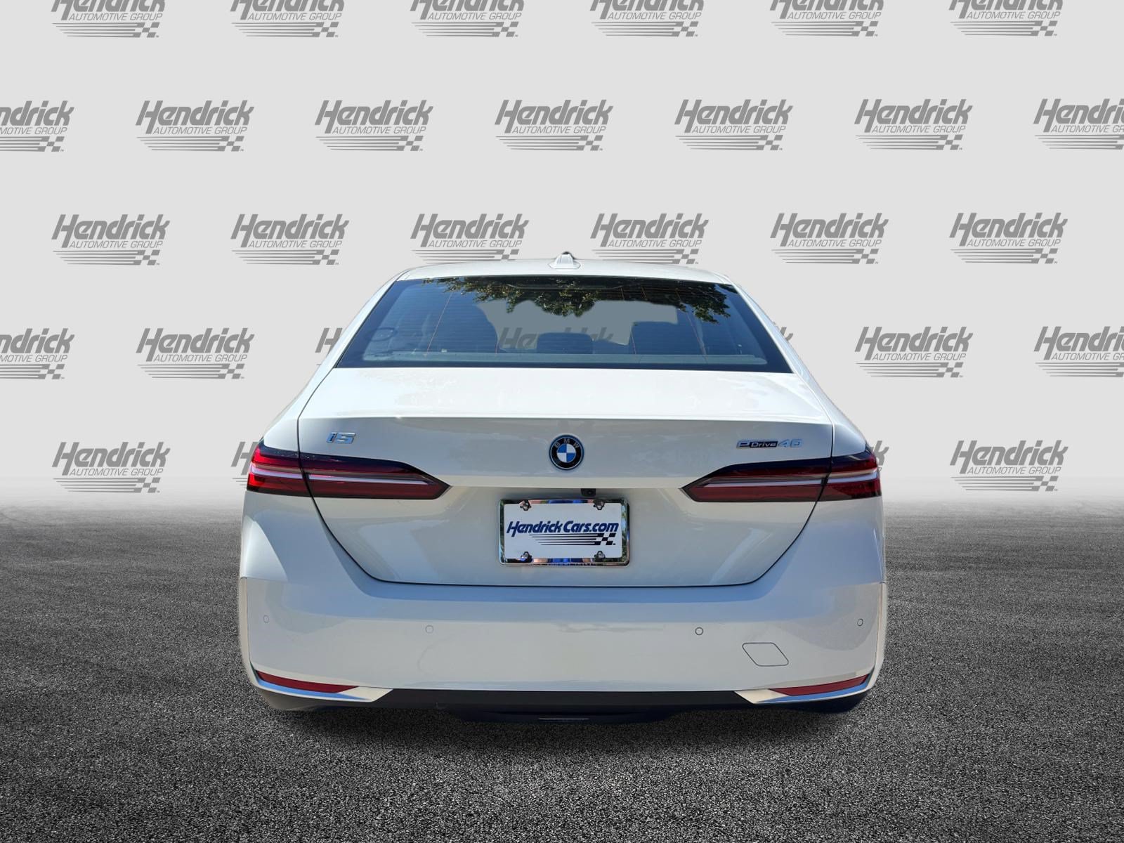 Certified 2024 BMW i5 eDrive40i w/ Convenience Package RWD image 9