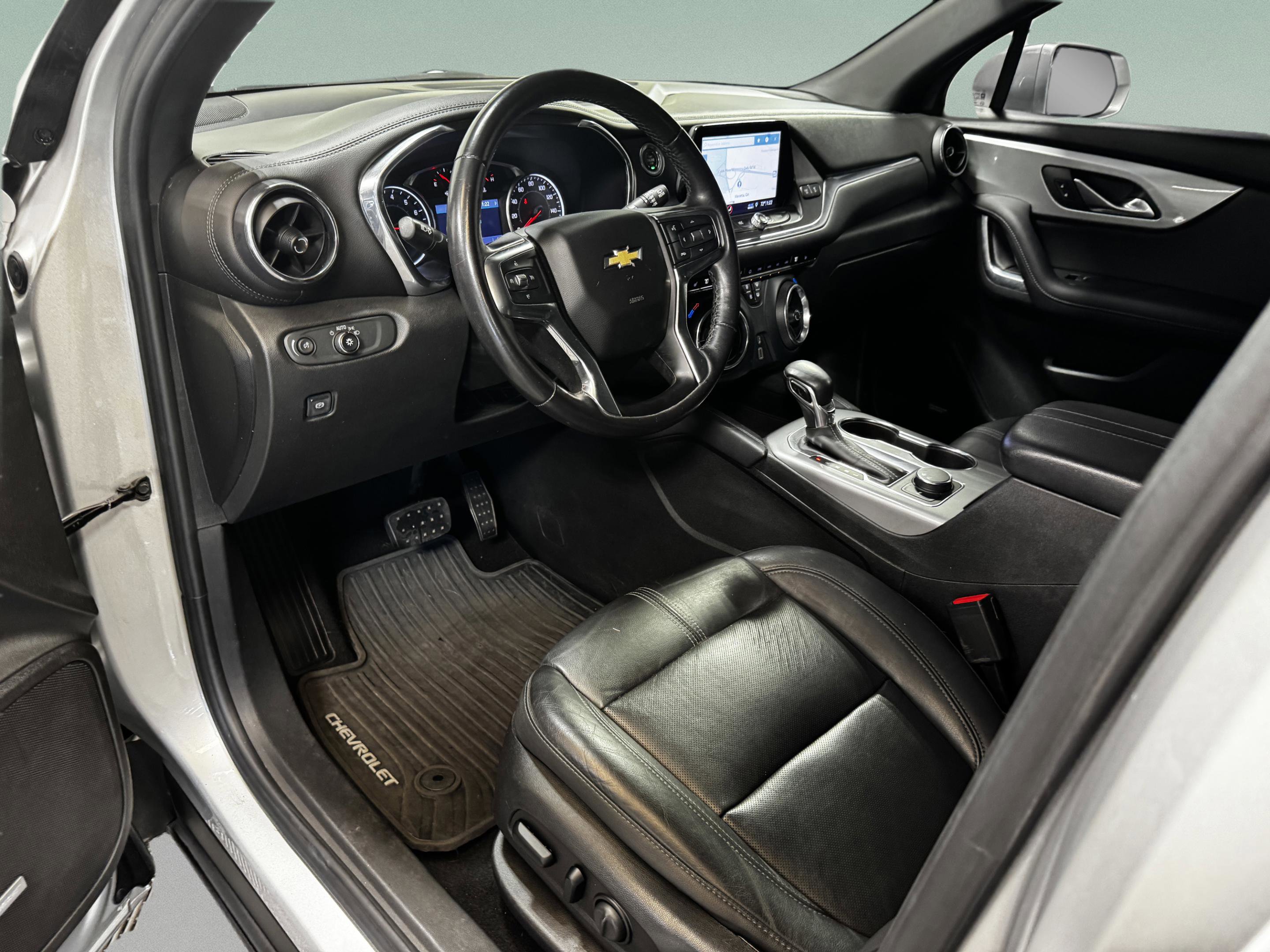 Used 2019 Chevrolet Blazer LT w/ Sun and Wheels Package FWD image 27