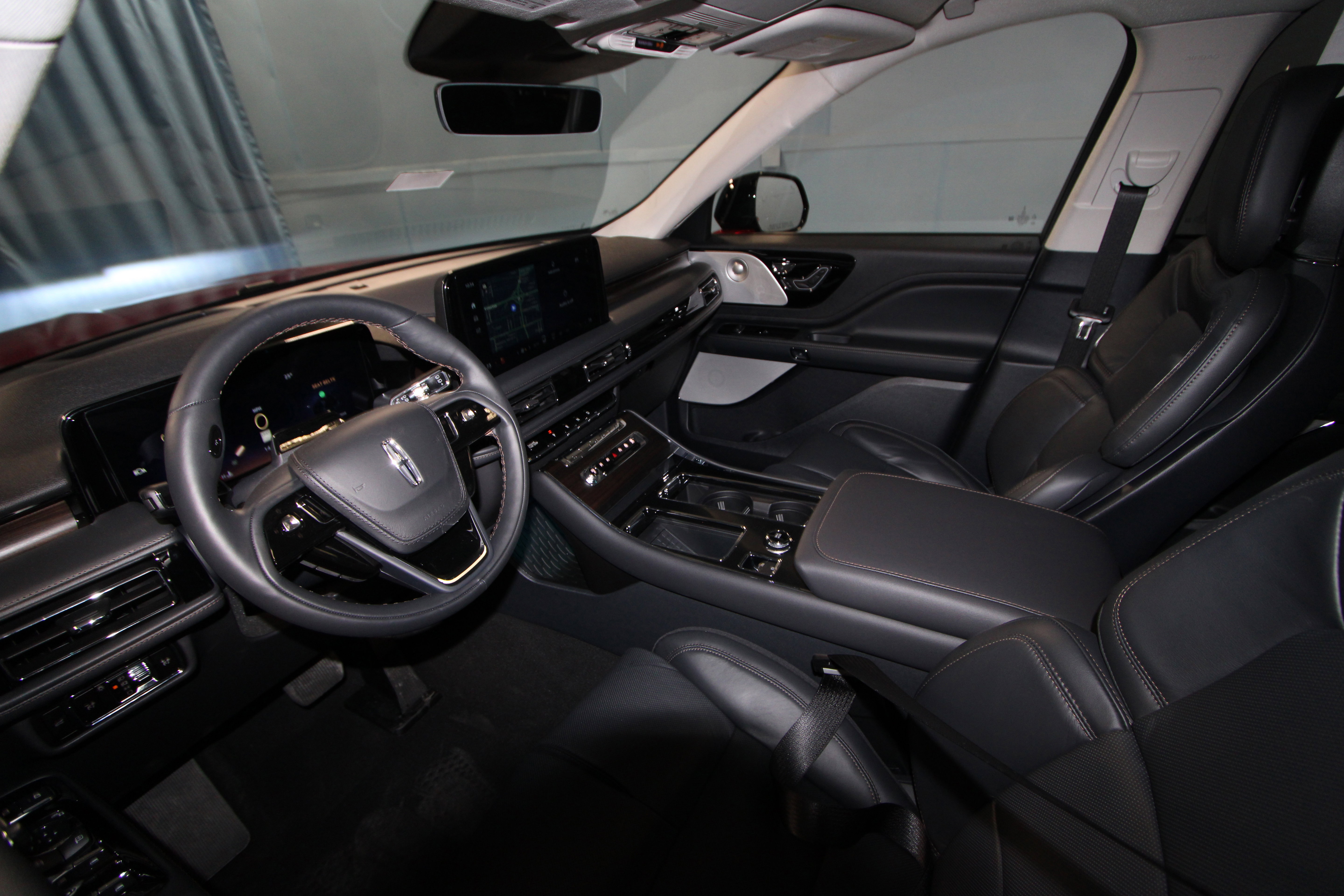 New 2026 Lincoln Aviator Reserve image 2