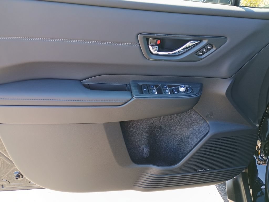 New 2026 Subaru Outback Touring XT AWD/4WD image 8