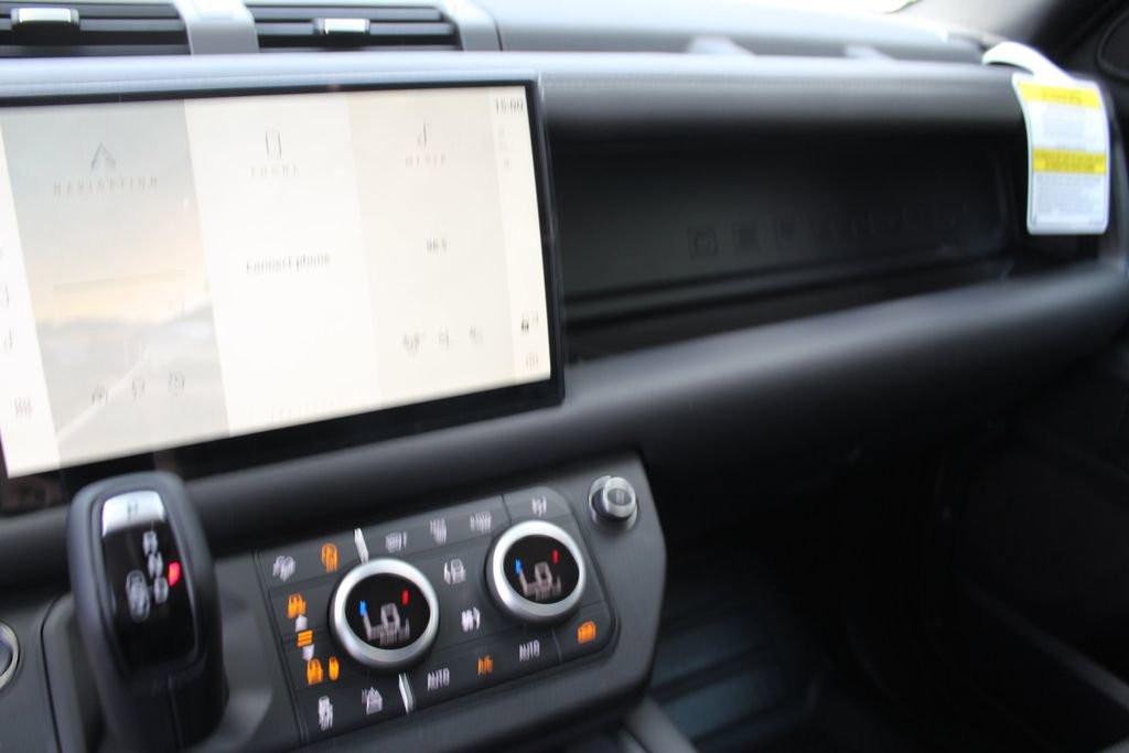 Used 2025 Land Rover Defender 130 S AWD/4WD image 12