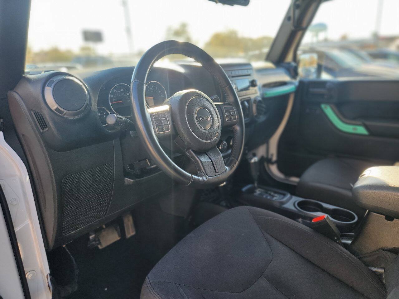 Used 2015 Jeep Wrangler Unlimited Sport w/ Quick Order Package 24S AWD/4WD image 4