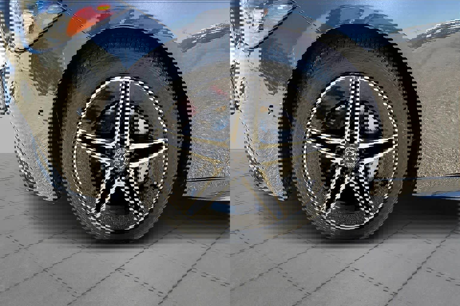 Used 2023 Mercedes-Benz C 300 Sedan image 10