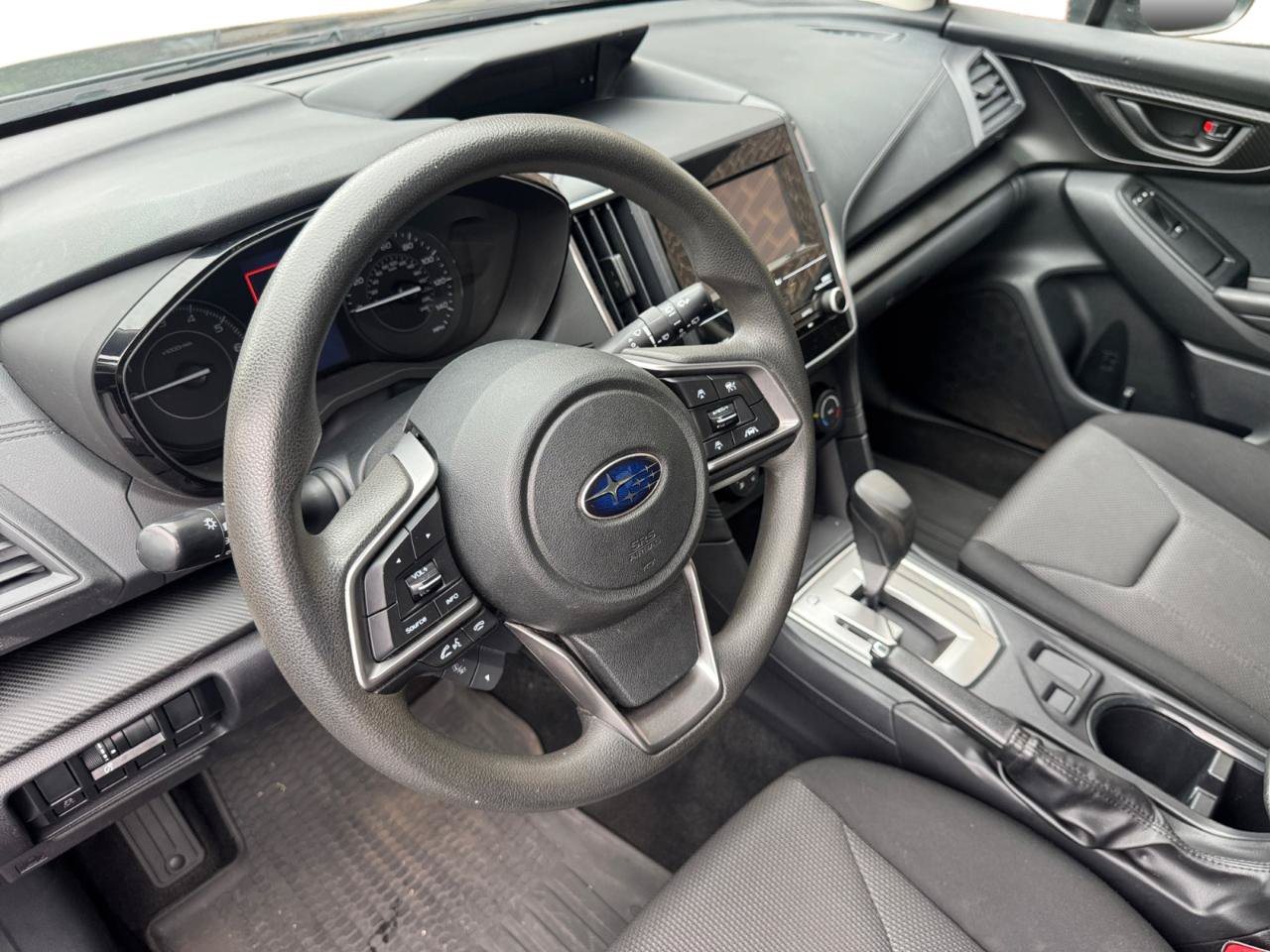 Used 2019 Subaru Impreza 2.0i w/ Eyesight AWD/4WD image 3