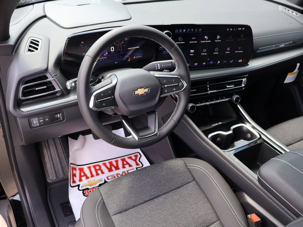 New 2025 Chevrolet Traverse LT w/ Driver Confidence Package image 23