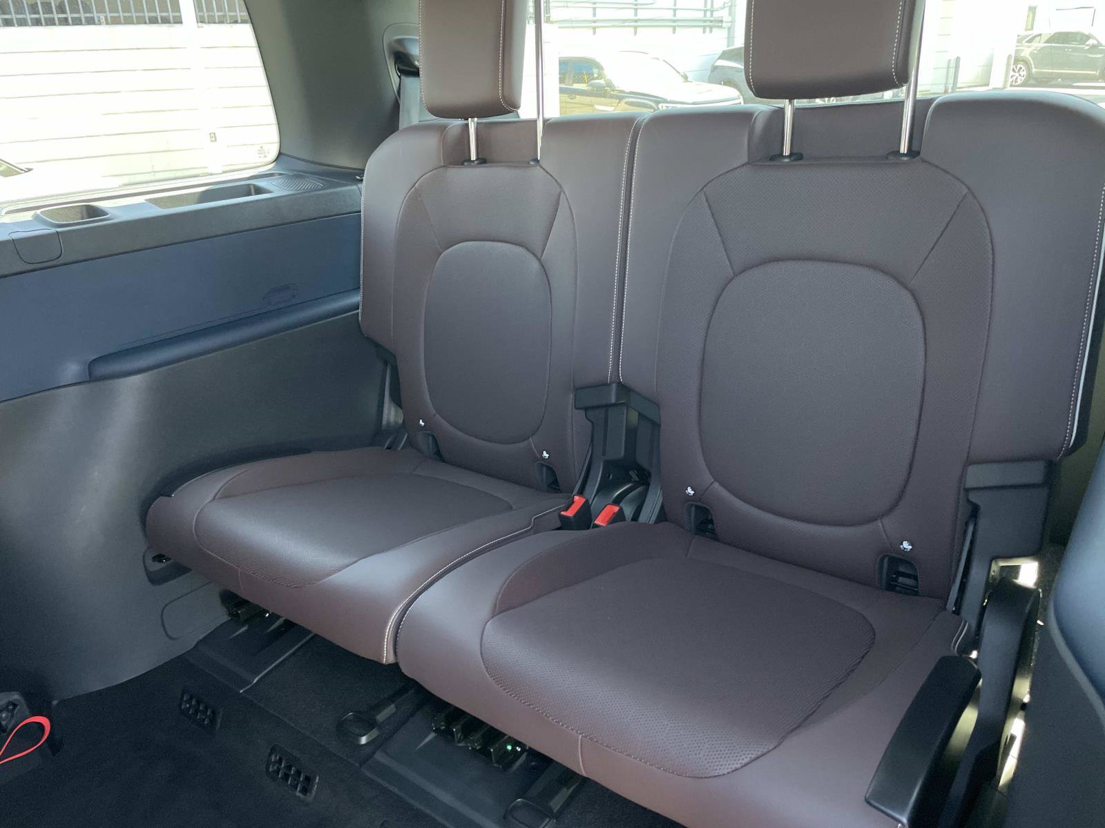 Certified 2025 Volkswagen ID. Buzz Pro S RWD image 25