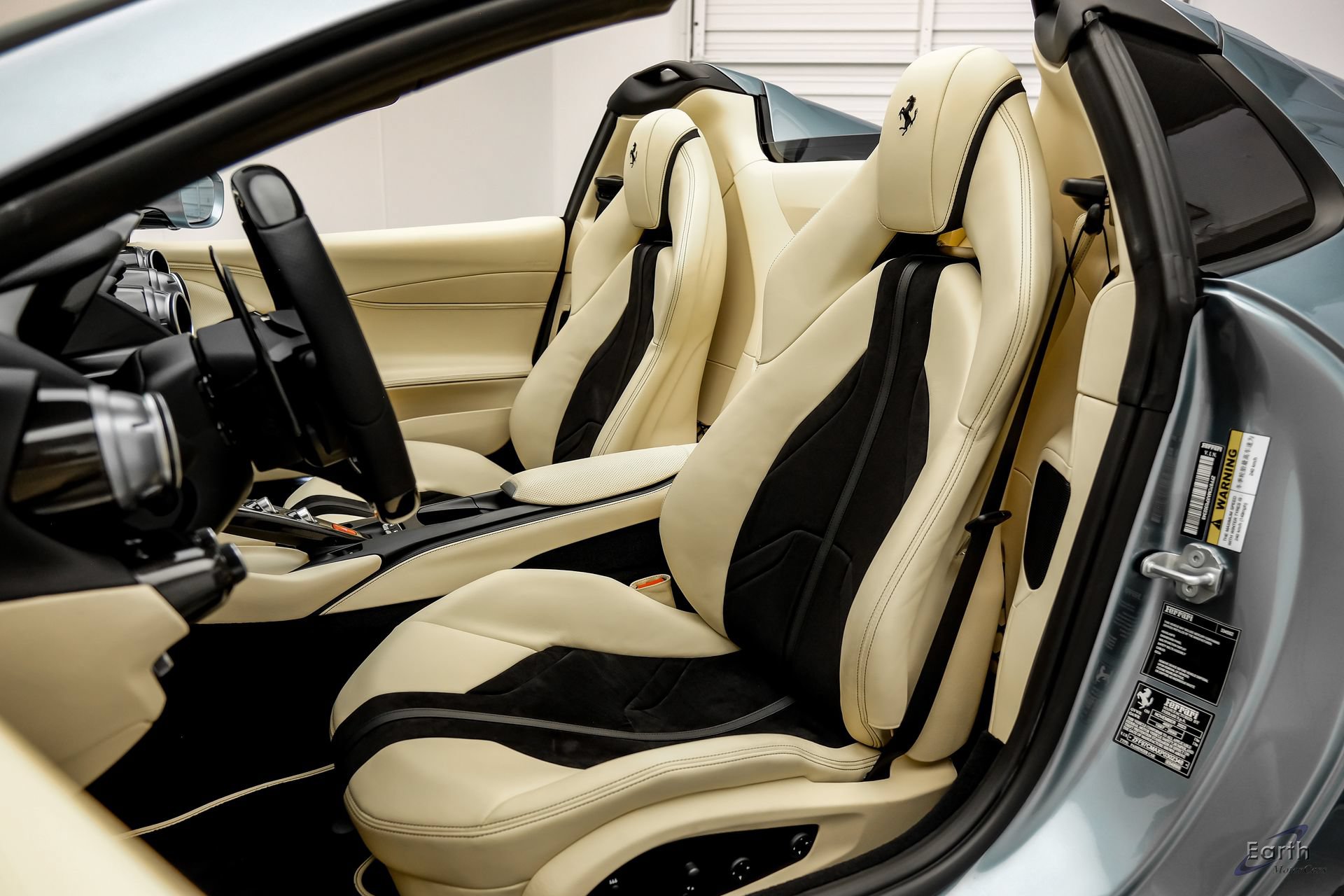 Used 2023 Ferrari 812 GTS RWD image 46