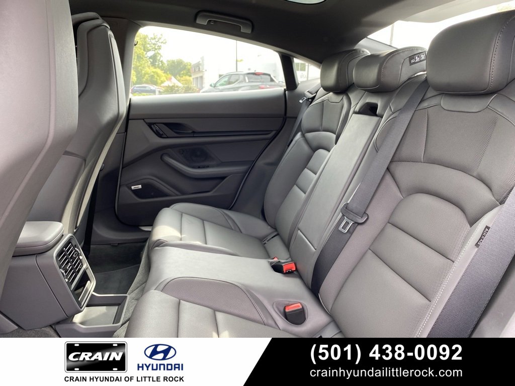 Used 2020 Porsche Taycan 4S w/ Premium Package image 30