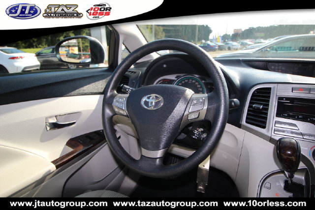 Used 2009 Toyota Venza FWD image 14