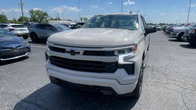 New 2026 Chevrolet Silverado 1500 RST w/ RST Select Package AWD/4WD image 5