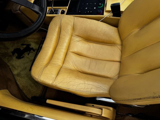 Used 1988 Ferrari Mondial 3.2 Cabriolet image 30