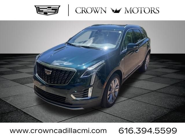 Used 2024 Cadillac XT5 Premium Luxury w/ LPO, Floor Liner Package AWD/4WD image 5