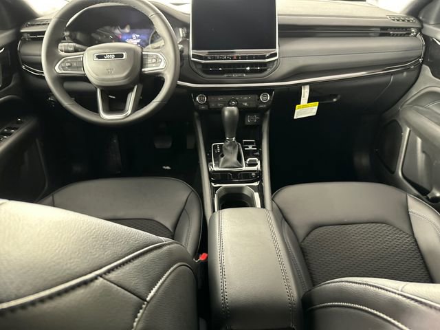New 2026 Jeep Compass Latitude AWD/4WD image 18