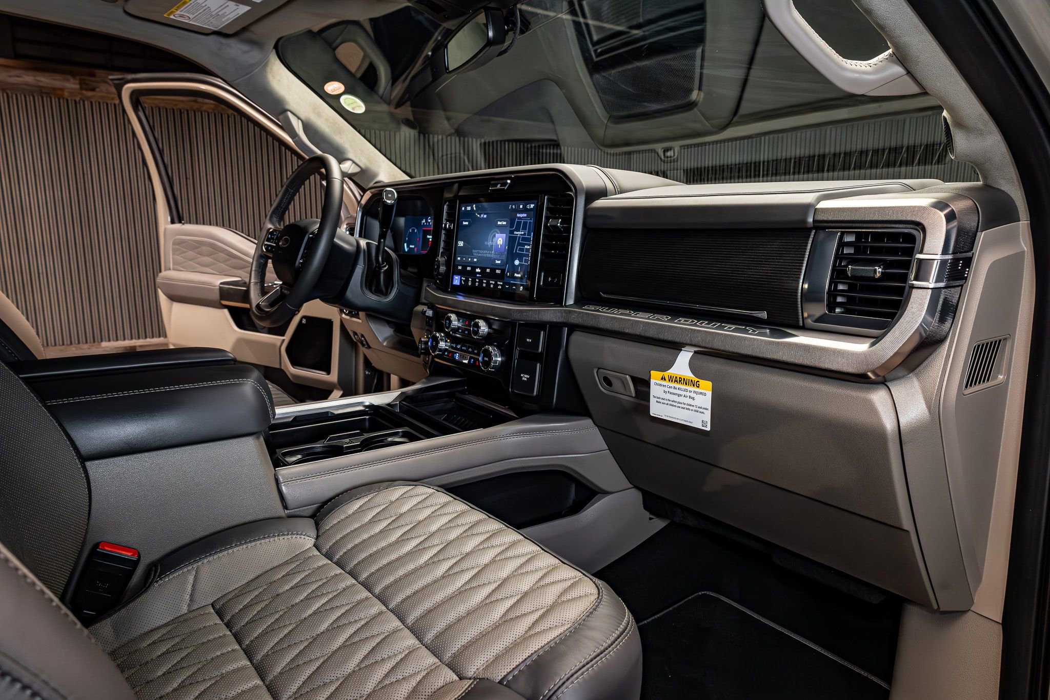 Used 2026 Ford F350 Platinum w/ Platinum Plus Package image 17