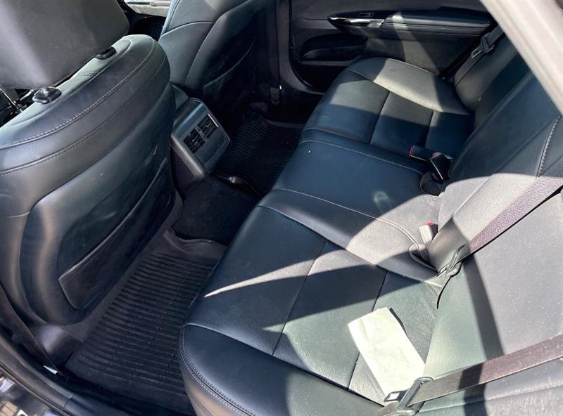 Used 2018 Toyota Avalon Touring w/ All Weather Liner Package FWD image 6