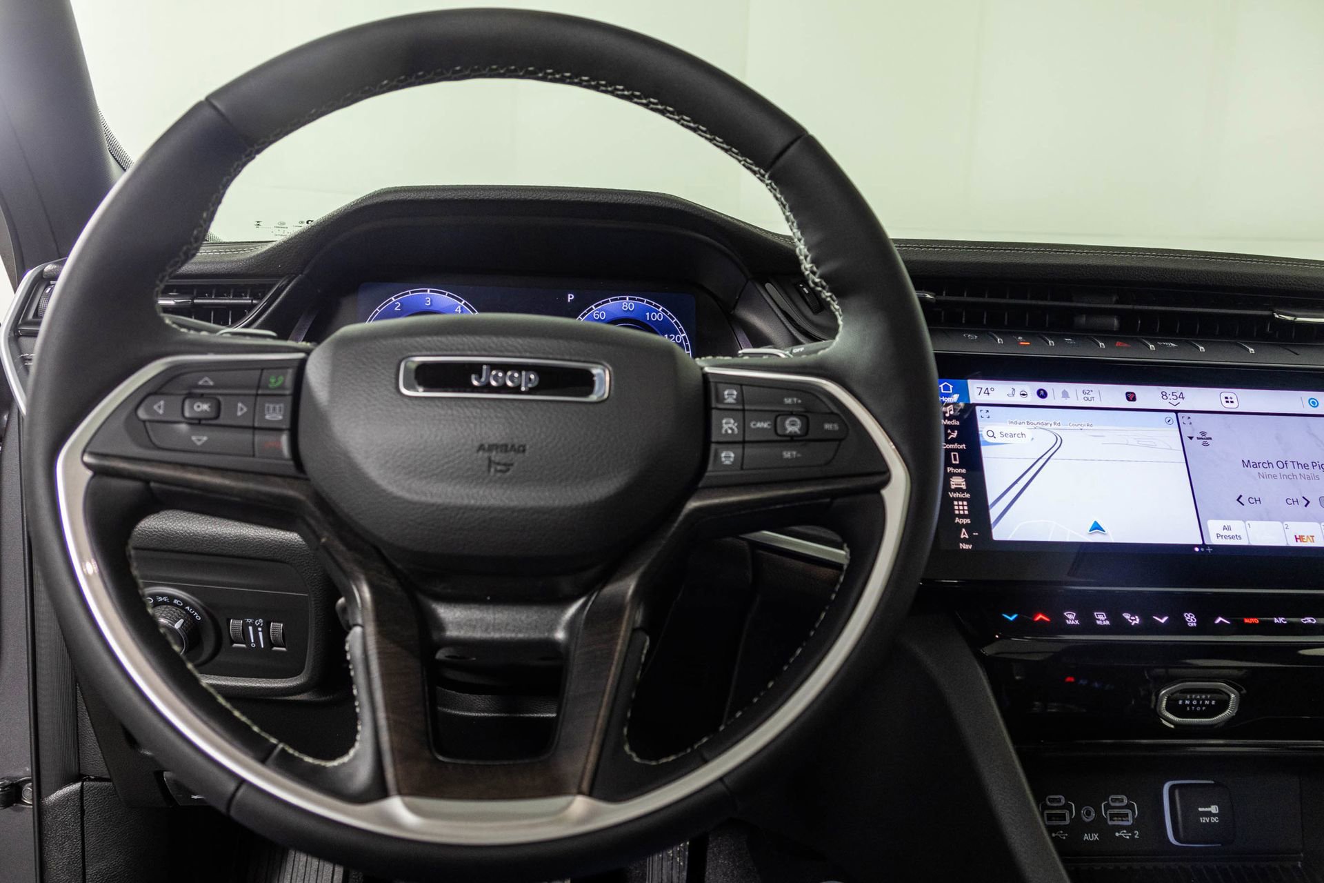 New 2026 Jeep Grand Cherokee L Limited image 33