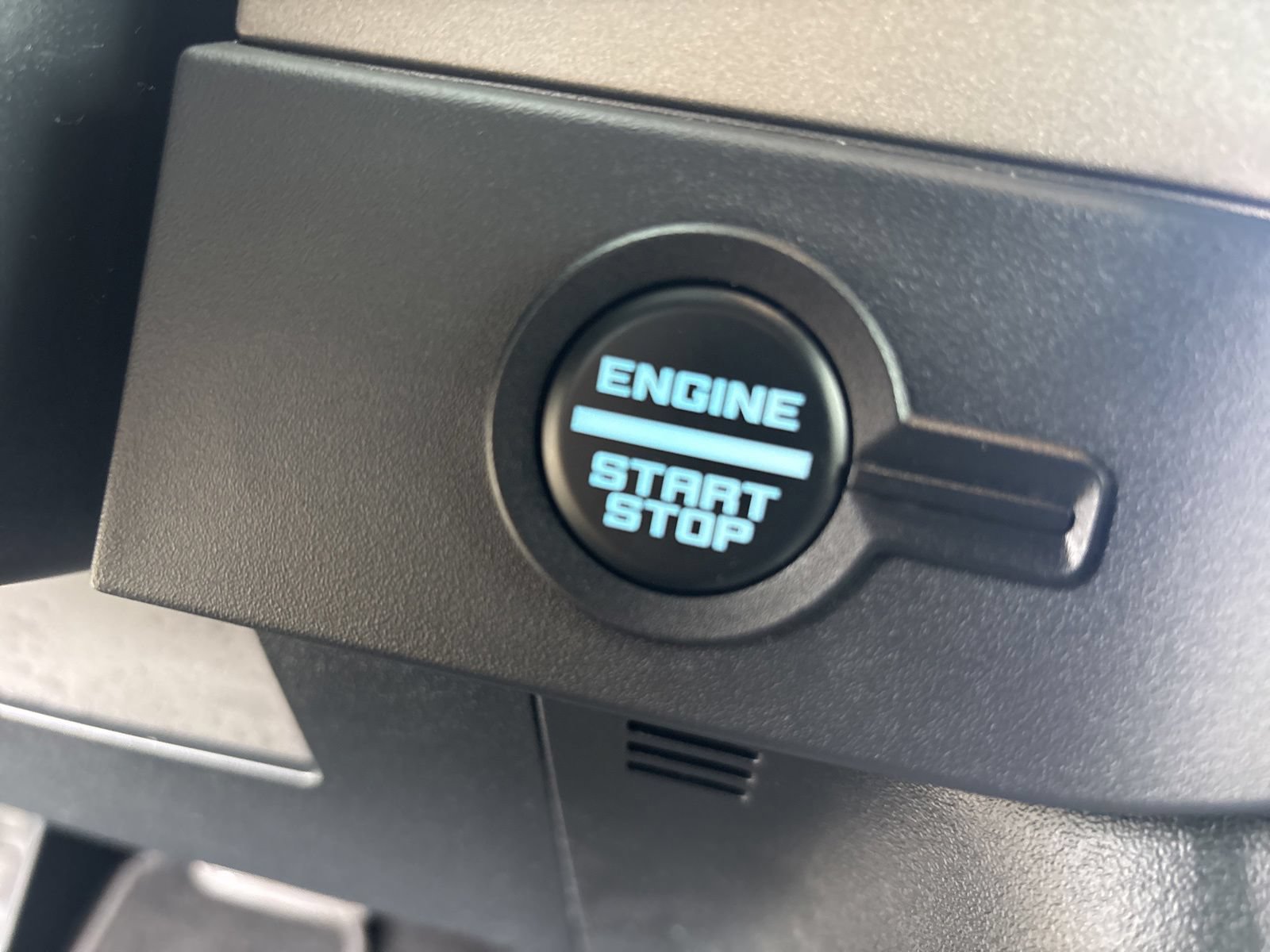 Used 2025 Ford Bronco Outer Banks AWD/4WD image 23