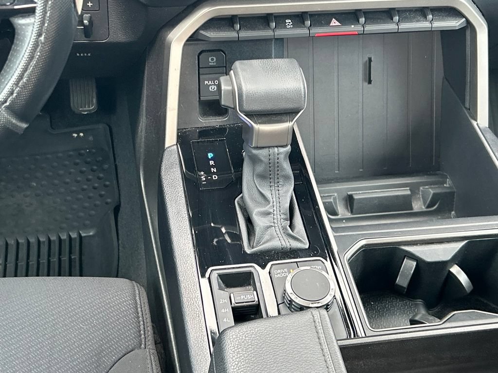 Used 2023 Toyota Tundra SR5 w/ SR5 Convenience Package AWD/4WD image 22