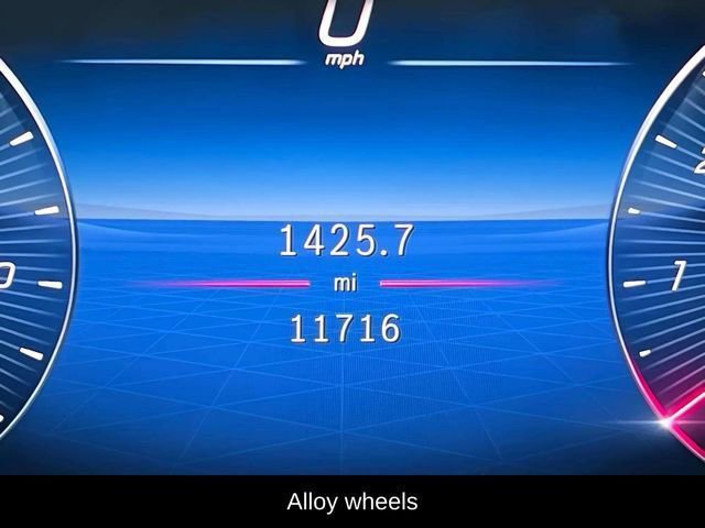 Used 2024 Mercedes-Benz GLE 350 4MATIC image 21