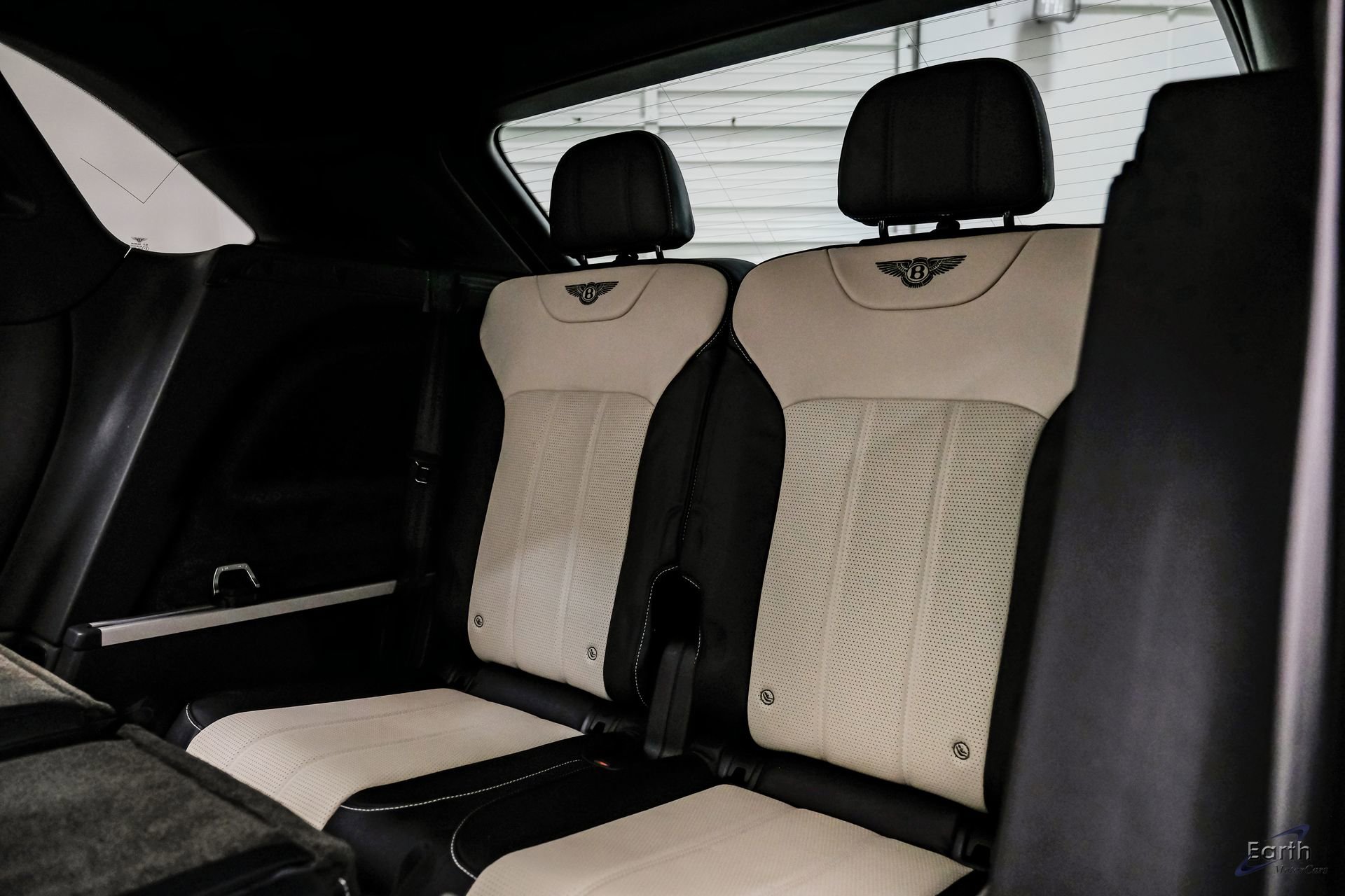 Used 2019 Bentley Bentayga image 83