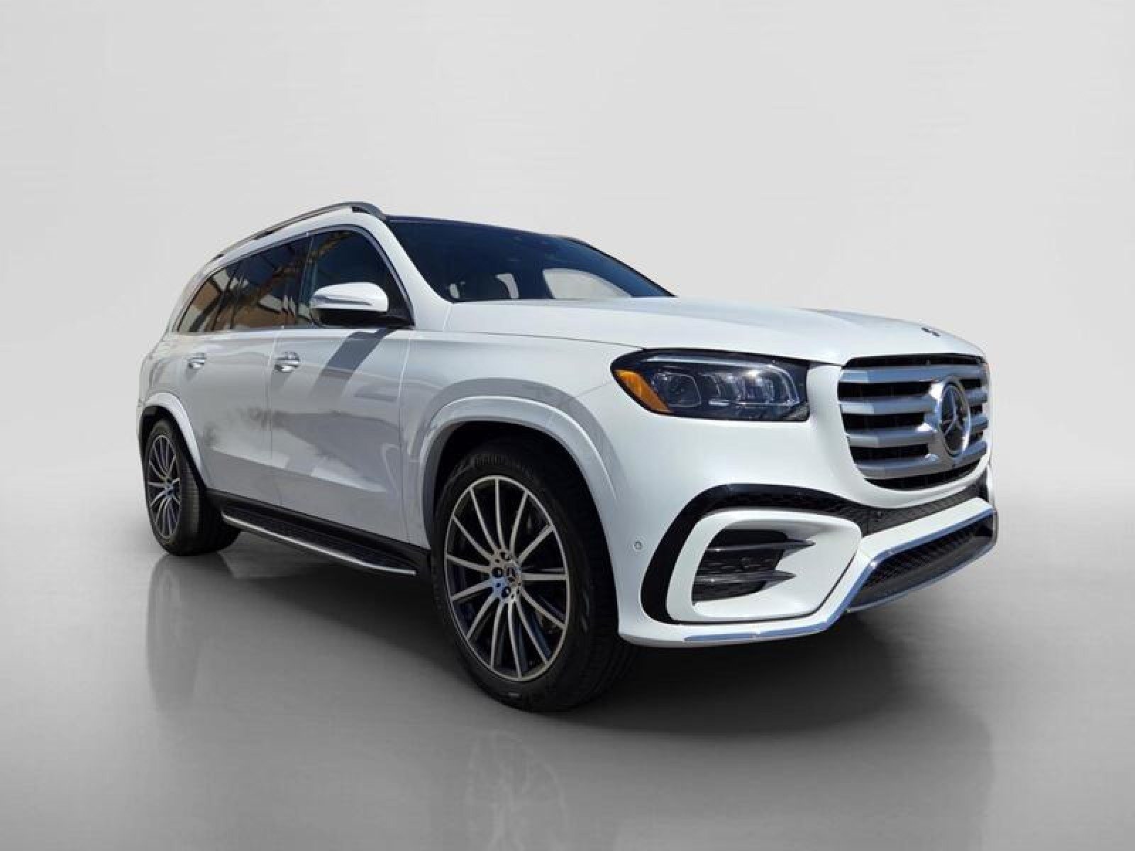 New 2026 Mercedes-Benz GLS 580 4MATIC image 7