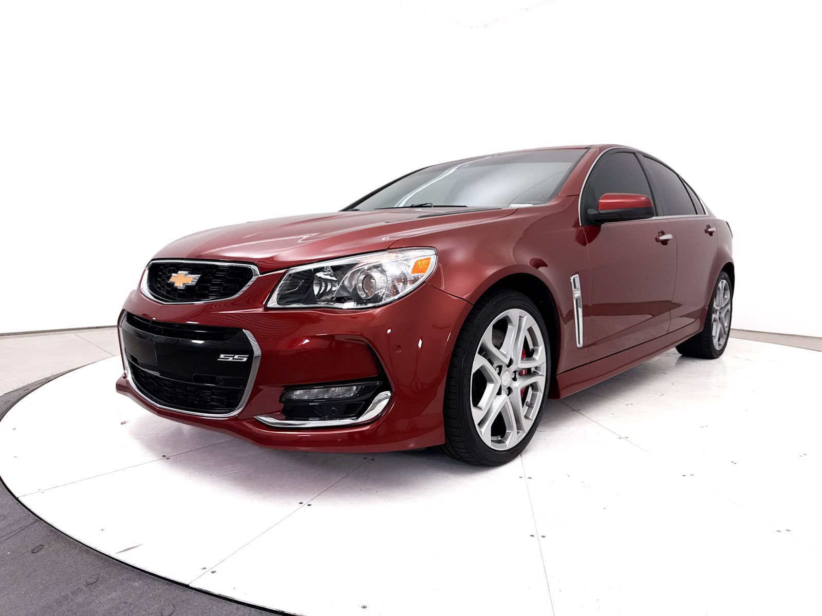 Used 2016 Chevrolet SS RWD image 18