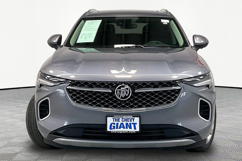 Used 2022 Buick Envision Avenir w/ Safety Package FWD image 2