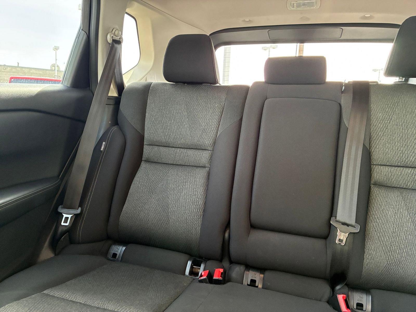 Used 2025 Nissan Rogue SV image 41