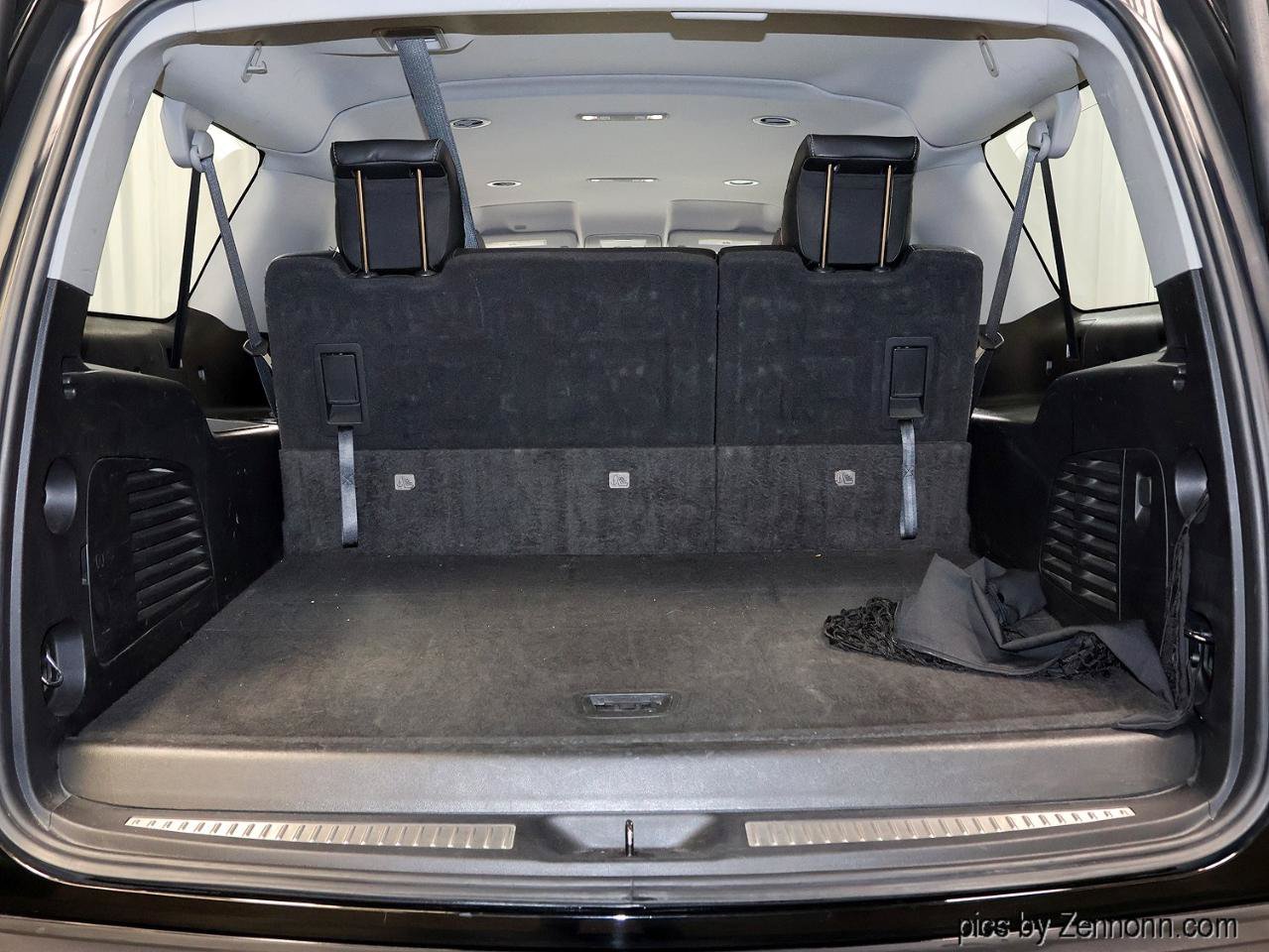 Used 2020 Chevrolet Suburban LT AWD/4WD image 29