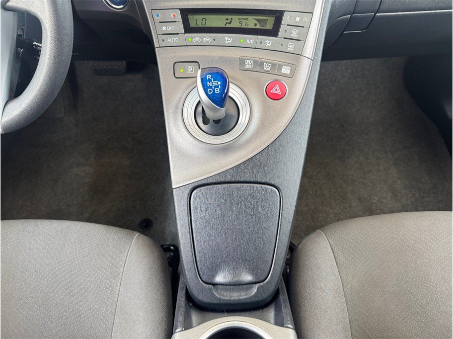 Used 2014 Toyota Prius Two FWD image 11