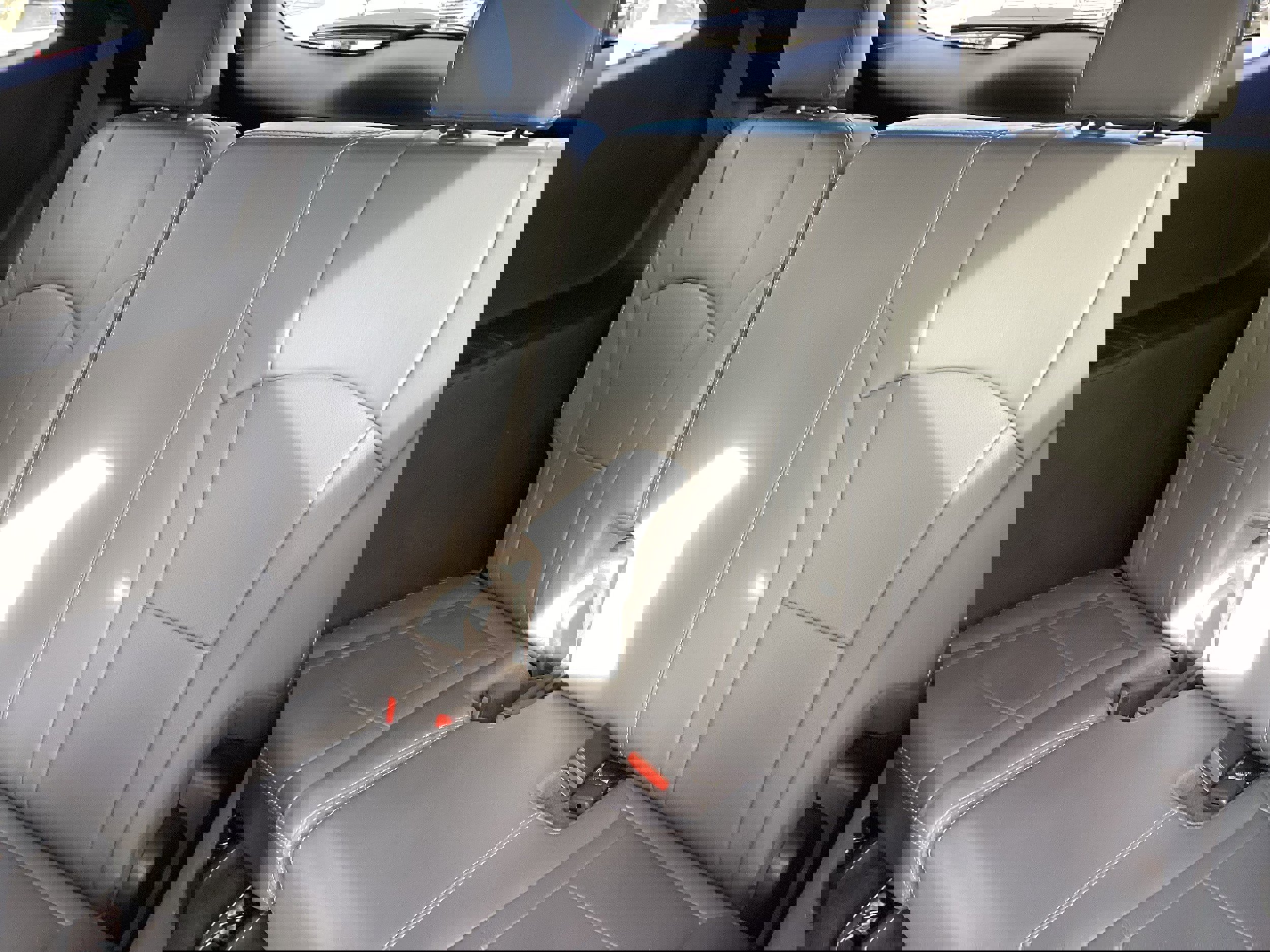 Used 2024 Buick Enclave Premium image 14