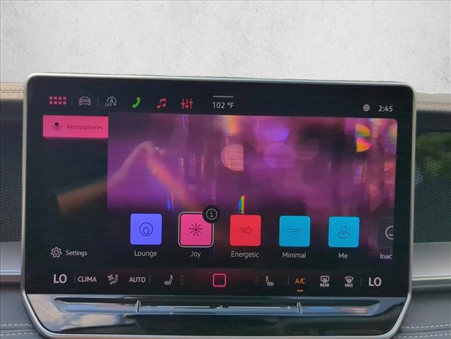 New 2026 Volkswagen Tiguan SE FWD image 27