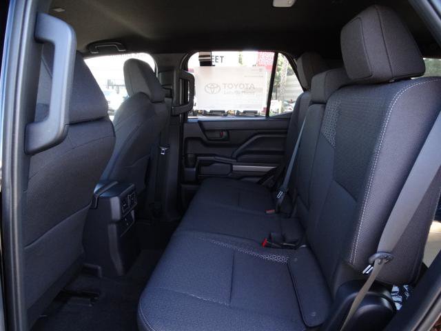 New 2026 Toyota 4Runner SR5 AWD/4WD image 13