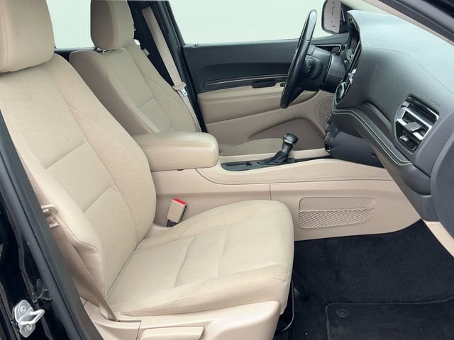 Used 2022 Dodge Durango SXT w/ Anodized Platinum Package image 17