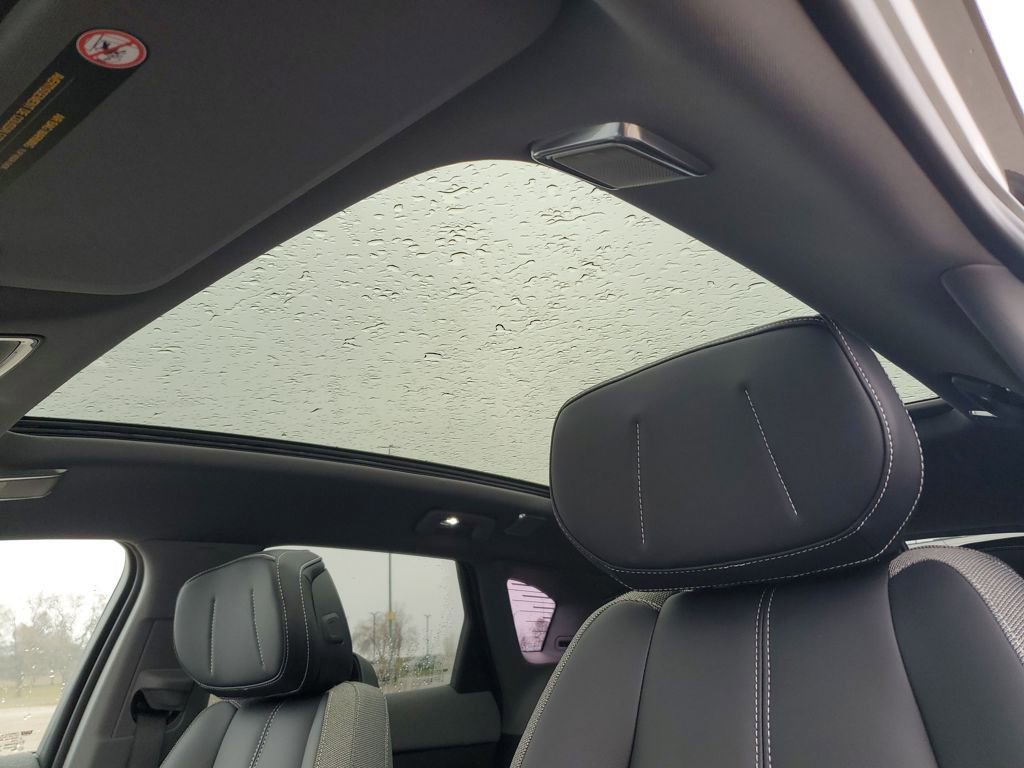 New 2026 Cadillac Optiq Sport 1 image 18