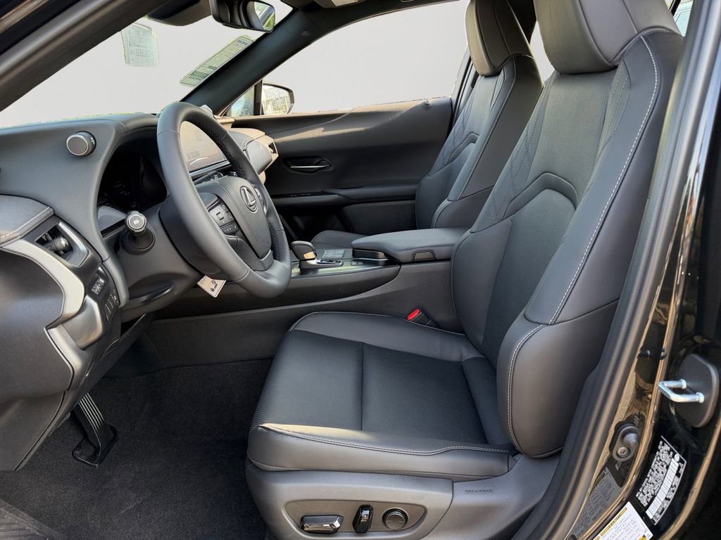New 2026 Lexus UX 300h AWD image 12