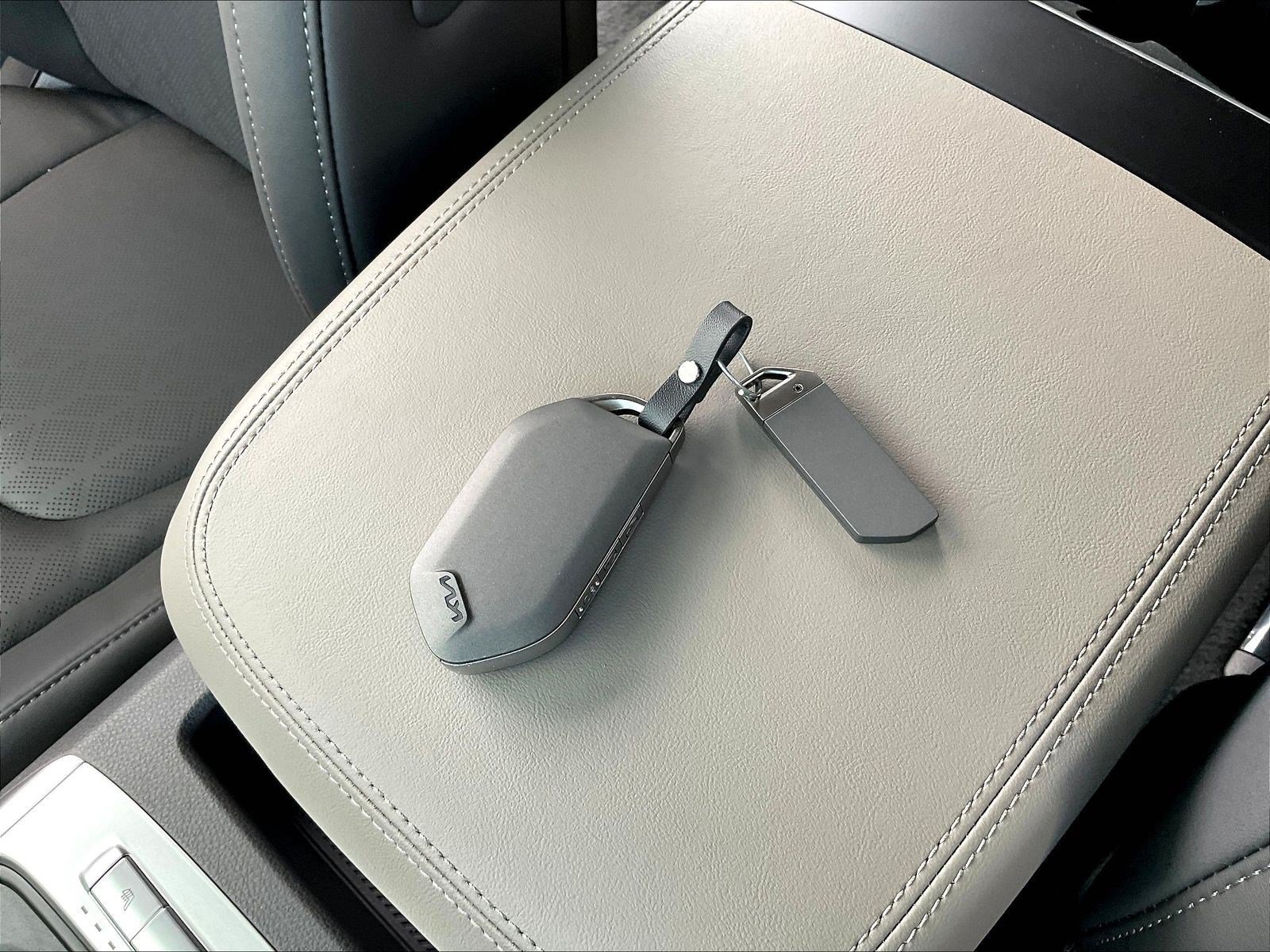 New 2027 Kia Carnival EX FWD image 26